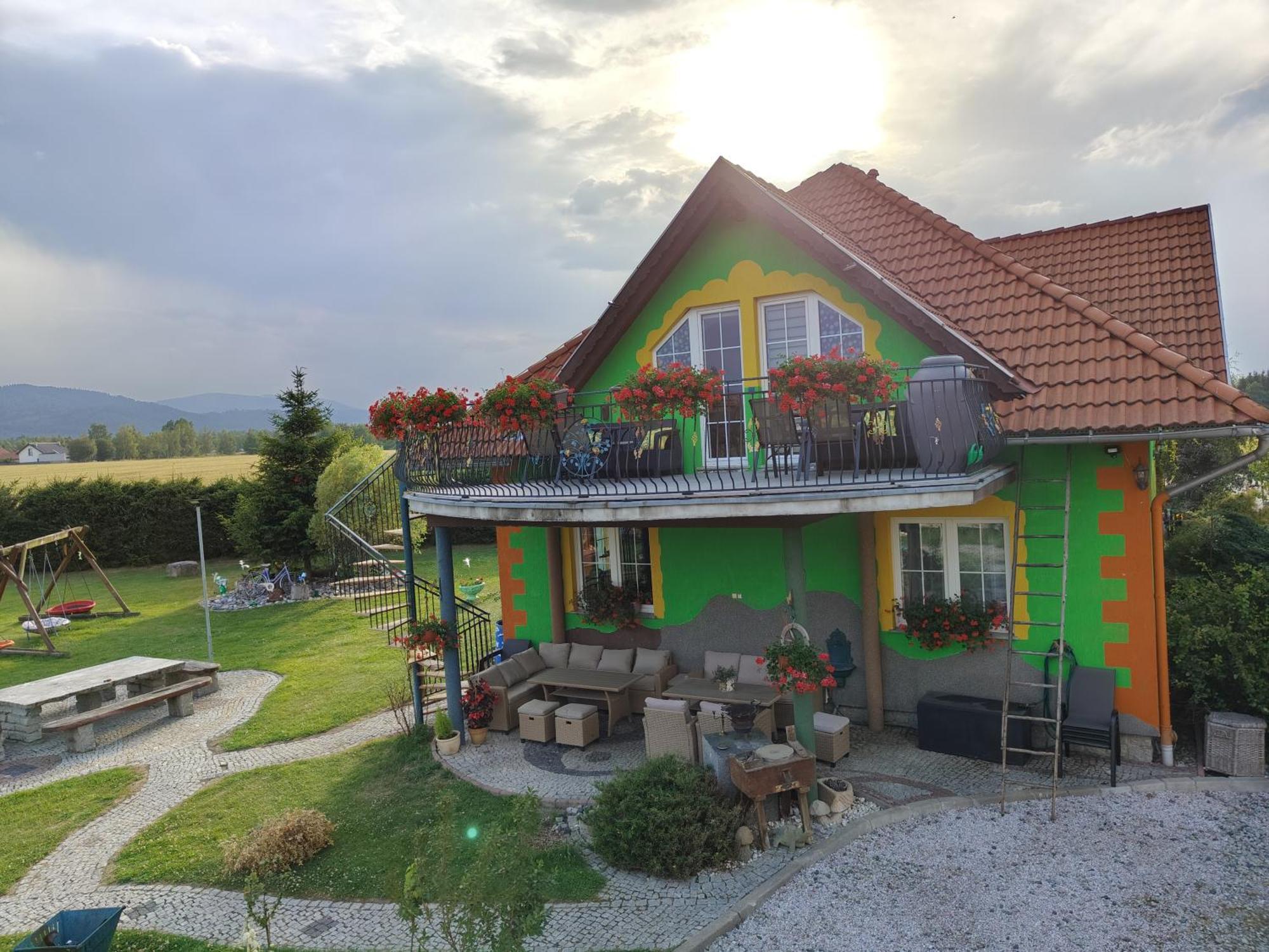 Willa Kolorowa Chata 6 Km Od Karpacza Mysłakowice Exteriör bild